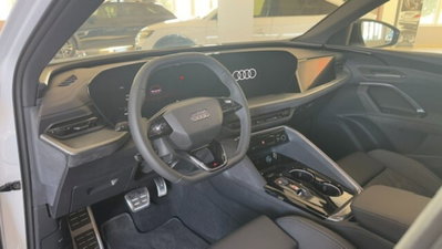 Audi Q5 Sportback 2.0 e-hybrid S line edition quattro 367cv s-tronic (11)