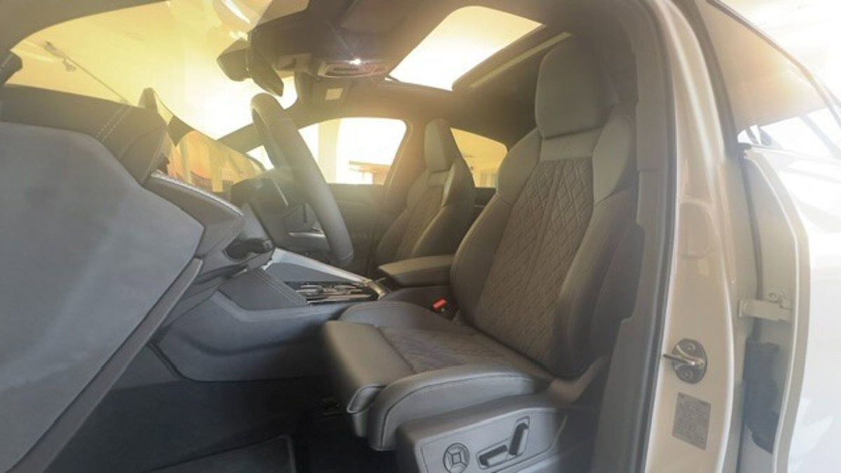 Audi Q5 Sportback 2.0 e-hybrid S line edition quattro 367cv s-tronic (13)