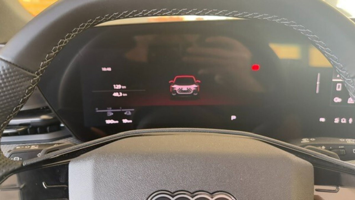 Audi Q5 Sportback 2.0 e-hybrid S line edition quattro 367cv s-tronic (16)