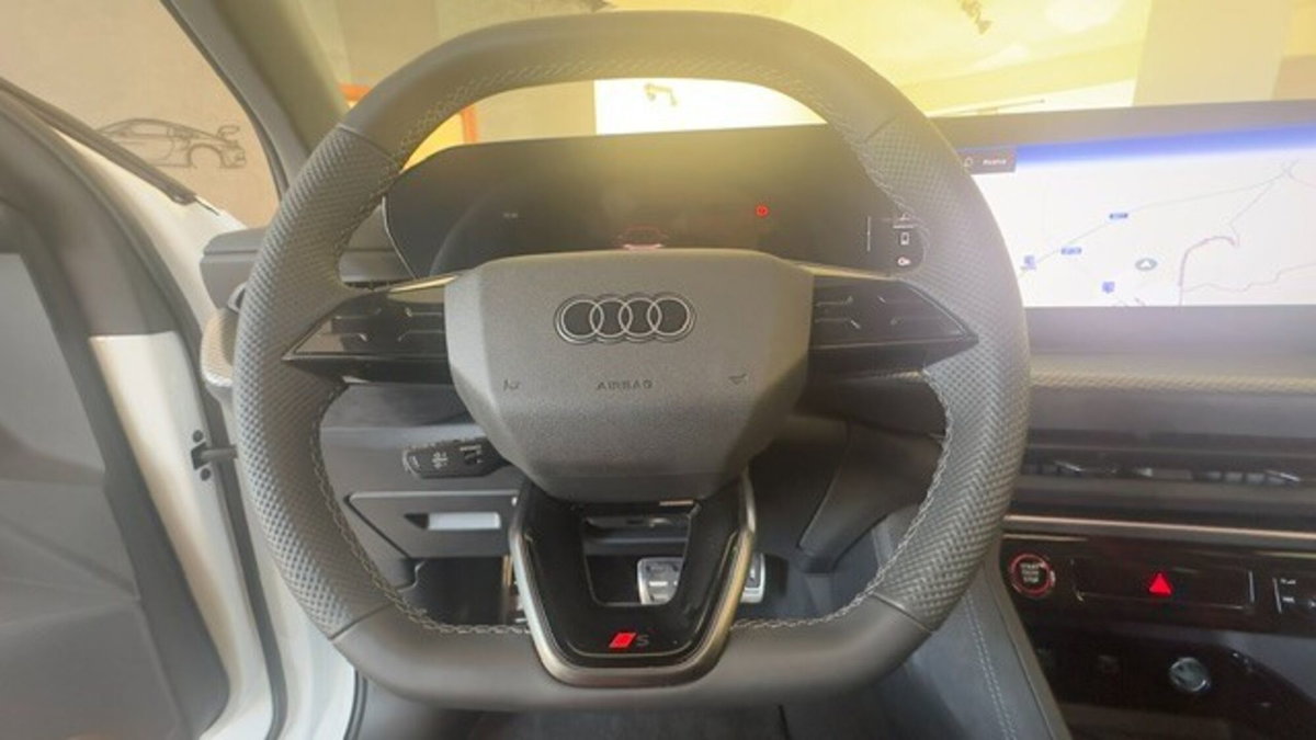 Audi Q5 Sportback 2.0 e-hybrid S line edition quattro 367cv s-tronic (17)