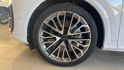 Audi Q5 Sportback 2.0 e-hybrid S line edition quattro 367cv s-tronic (9)