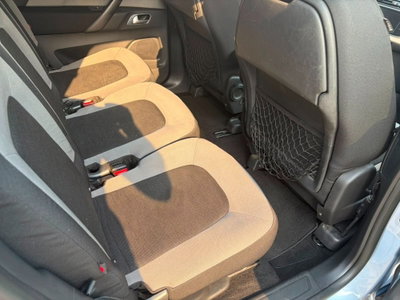 Citroen C4 Picasso 1.6 e-HDi 115 ETG6 Exclusive (12)