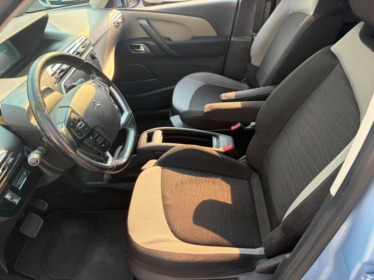 Citroen C4 Picasso 1.6 e-HDi 115 ETG6 Exclusive (7)