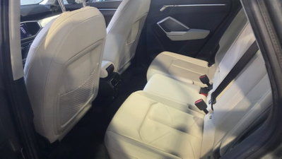 Audi Q3 35 TDI quattro S tronic Business Advanced (16)