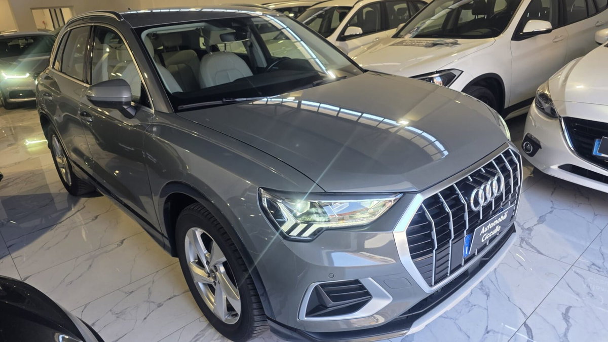 Audi Q3 35 TDI quattro S tronic Business Advanced (3)