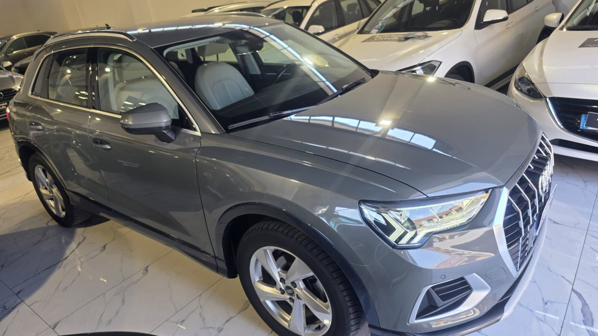 Audi Q3 35 TDI quattro S tronic Business Advanced (6)