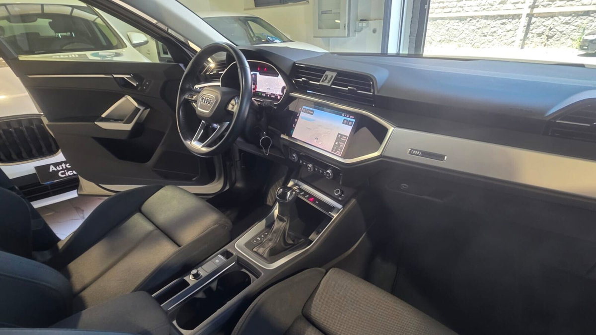 Audi Q3 Sportback 35 TDI quattro S tronic S line edition (19)