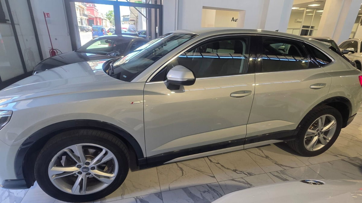 Audi Q3 Sportback 35 TDI quattro S tronic S line edition (5)