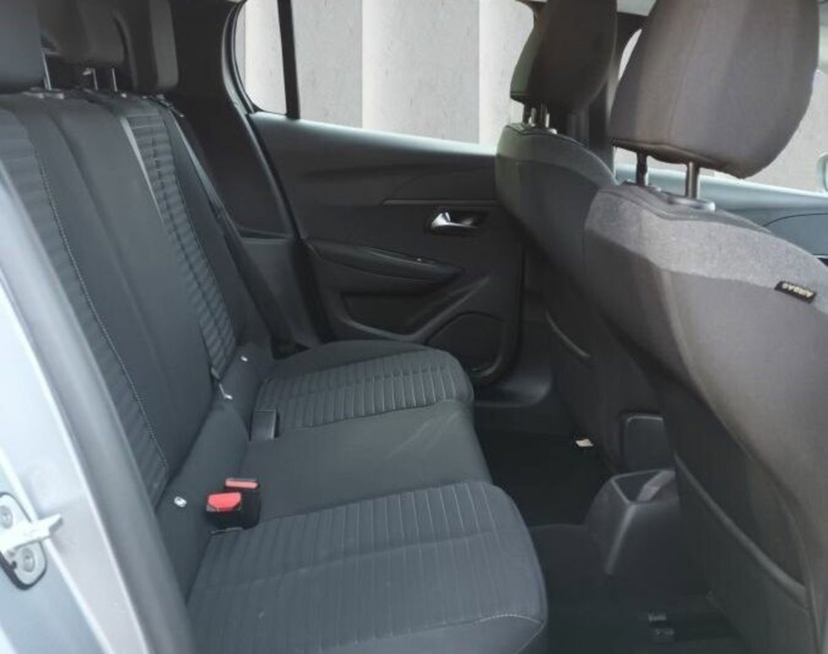 Peugeot 208 PureTech 100 Stop&Start 5 porte Active (8)