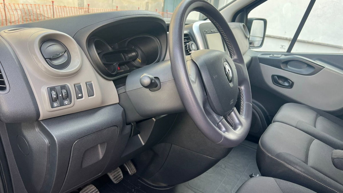 Renault Trafic Furgone T29 1.6 dCi 120CV S&S PC-TN Privilege Heavy (11)