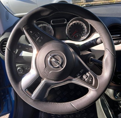 Opel Adam 1.2 70 CV (9)
