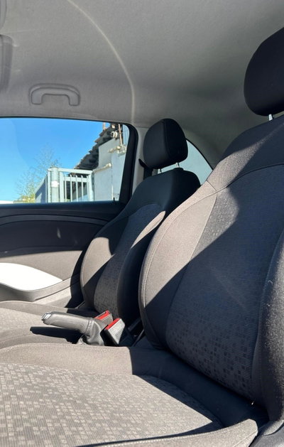 Opel Adam 1.2 70 CV (8)