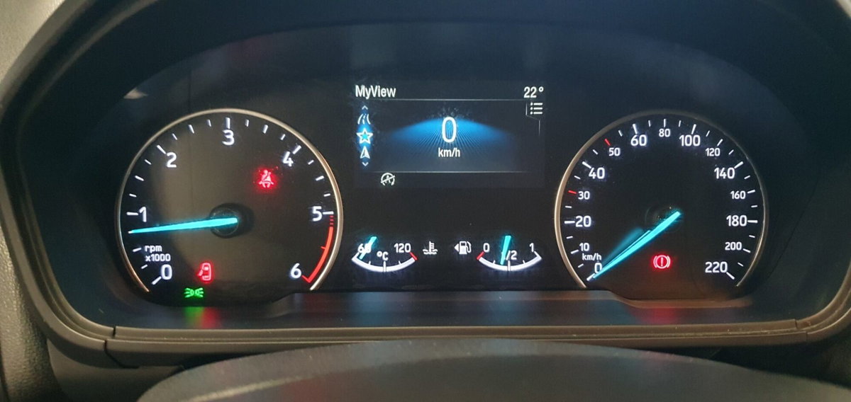 Ford EcoSport 1.5 Ecoblue 100 CV Start&Stop ST-Line (9)