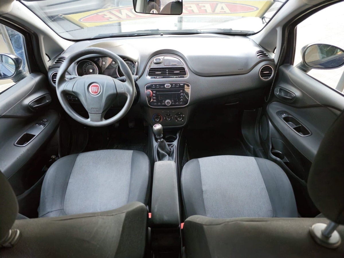Fiat Punto 1.4 8V 5 porte Easypower Street (3)