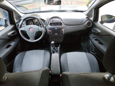 Fiat Punto 1.4 8V 5 porte Easypower Street (3)