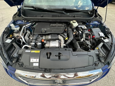 Peugeot 308 BlueHDi 120 S&S EAT6 GT Line (12)