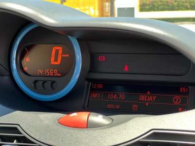 Renault Twingo 1.2 16V Live (17)