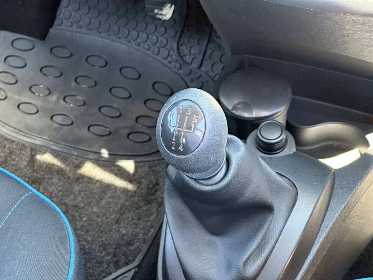 Renault Twingo 1.2 16V Live (20)