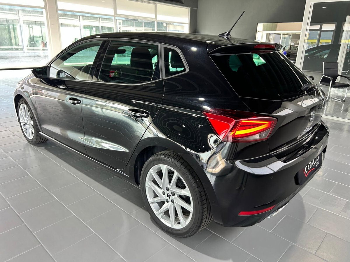 SEAT Ibiza 1.0 ecotsi FR 95cv (2)