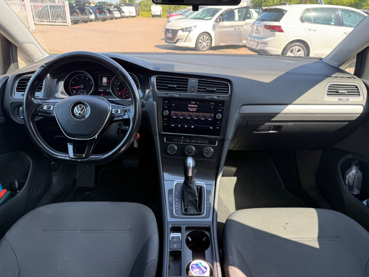Volkswagen Golf 1.5 TGI DSG 5p. Business BlueMotion Technology (10)