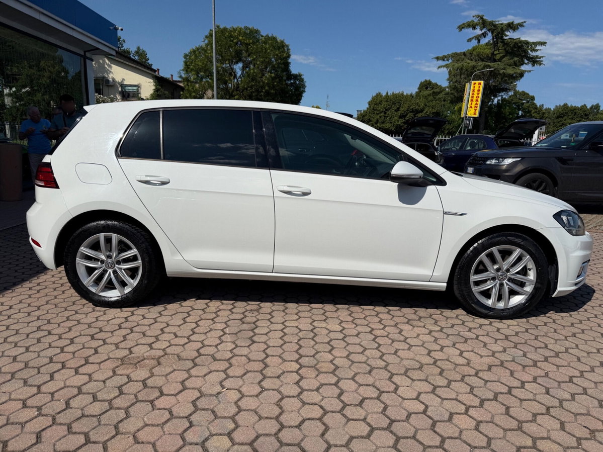 Volkswagen Golf 1.5 TGI DSG 5p. Business BlueMotion Technology (5)