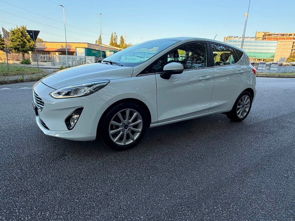 Ford Fiesta 1.0 Ecoboost 100 CV 5 porte Vignale (7)