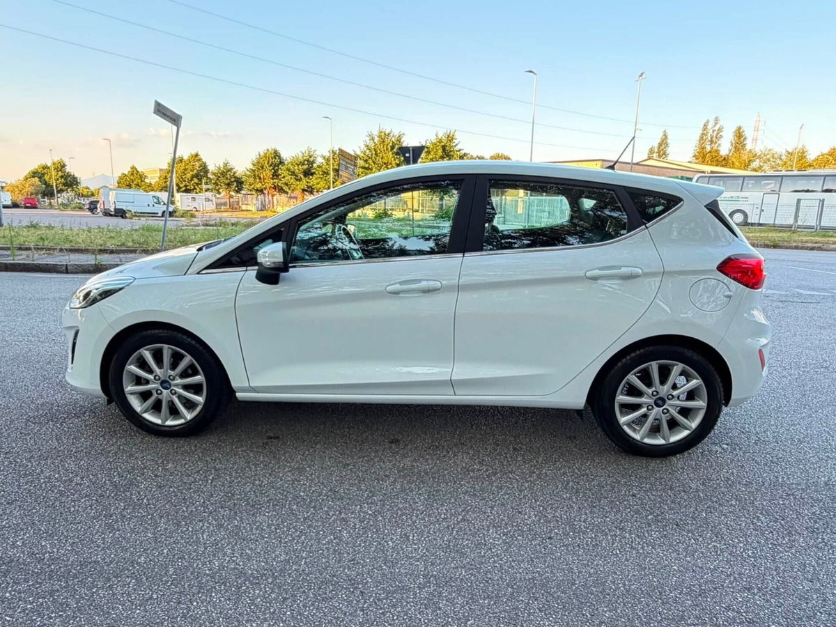 Ford Fiesta 1.0 Ecoboost 100 CV 5 porte Vignale (8)