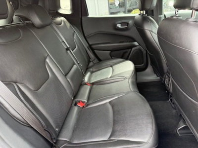 Jeep Compass 1.3 T4 240CV PHEV AT6 4xe S (13)