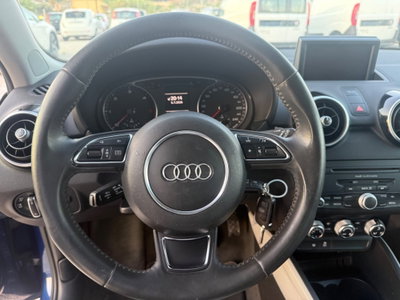 Audi A1 1.6 TDI 105 CV Attraction (10)