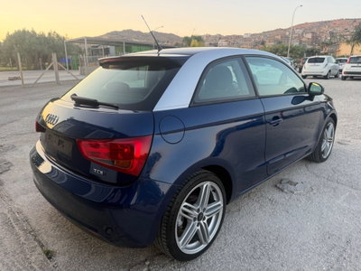 Audi A1 1.6 TDI 105 CV Attraction (5)