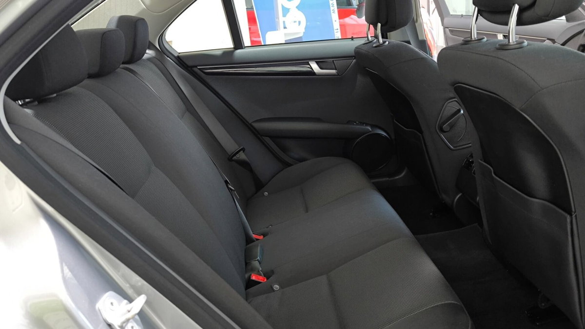 Mercedes-Benz Classe C 200 CDI BlueEFFICIENCY Executive (16)