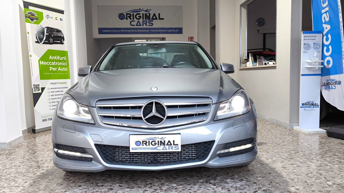 Mercedes-Benz Classe C 200 CDI BlueEFFICIENCY Executive (2)