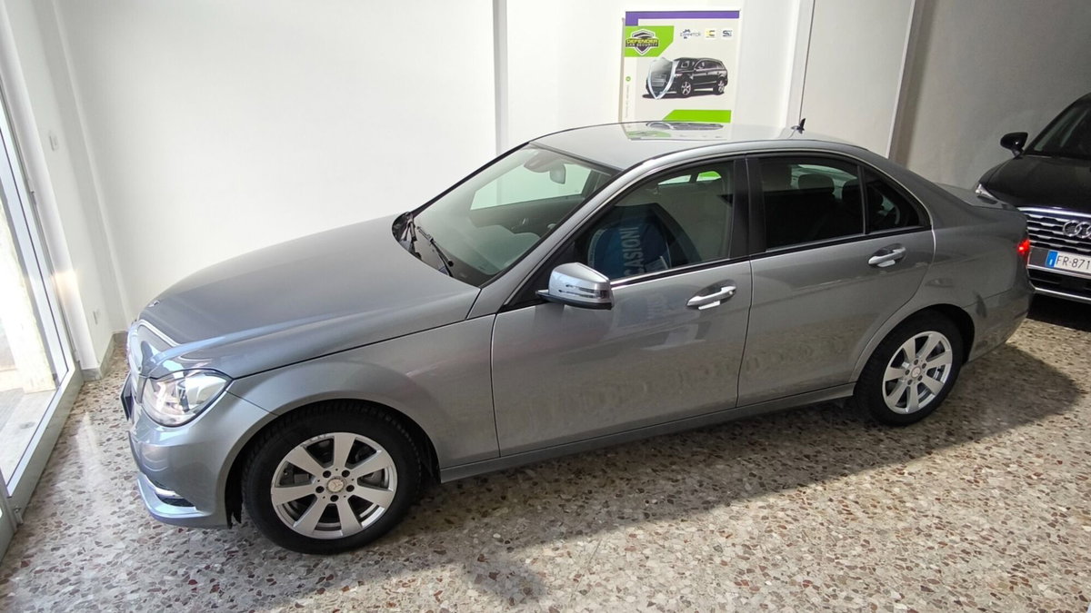 Mercedes-Benz Classe C 200 CDI BlueEFFICIENCY Executive (8)