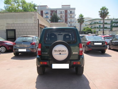 Suzuki Jimny 1.5 DDiS cat 4WD JLX Più (4)