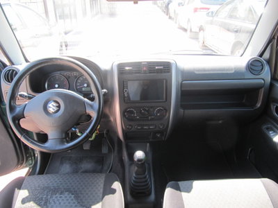 Suzuki Jimny 1.5 DDiS cat 4WD JLX Più (5)