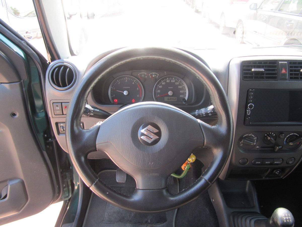 Suzuki Jimny 1.5 DDiS cat 4WD JLX Più (6)