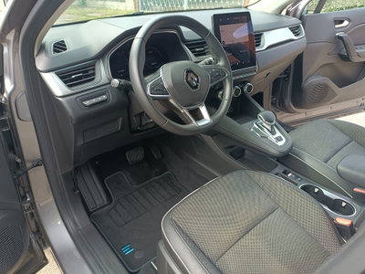 Renault Captur Plug-in Hybrid E-Tech 160 CV Intens (10)