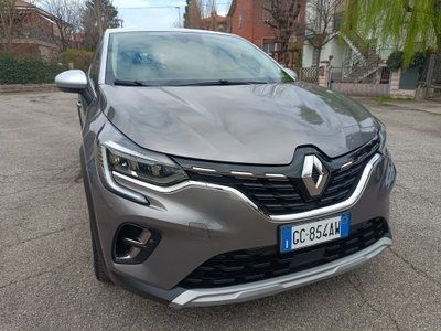 Renault Captur Plug-in Hybrid E-Tech 160 CV Intens (2)