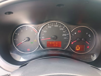 Renault Koleos 2.0 dCi 150CV 4X4 Carving Cup (15)