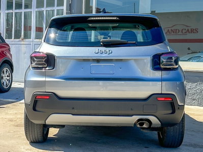 Jeep Avenger 1.2 turbo Altitude fwd 100cv (13)