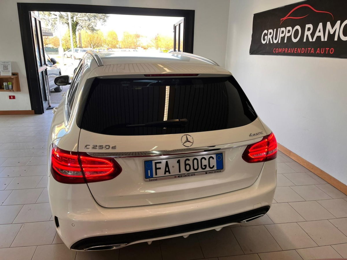 Mercedes-Benz Classe C Station Wagon 250 d 4Matic Automatic Premium (5)