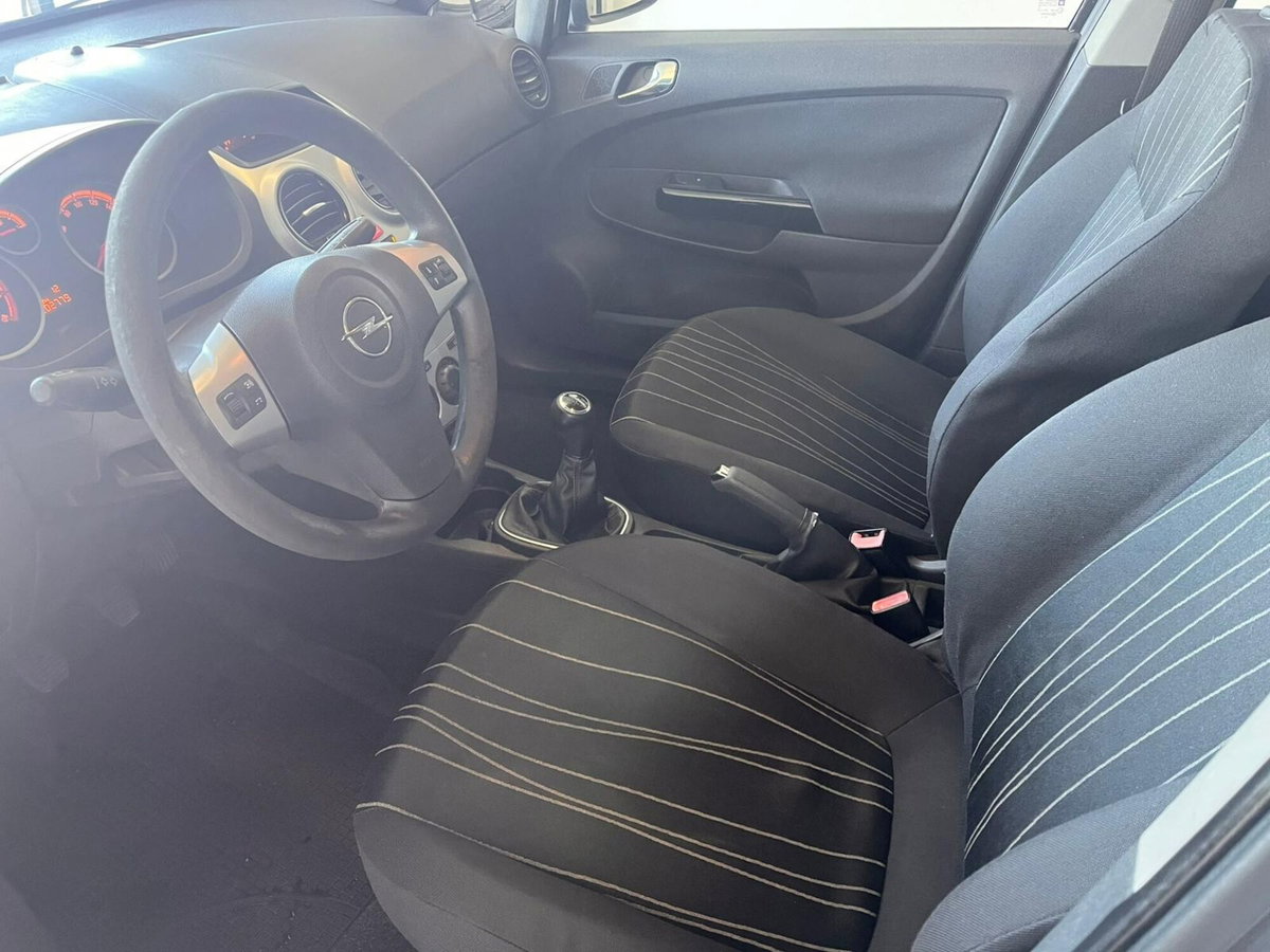 Opel Corsa 1.2 80CV 5 porte GPL-TECH Edition (4)