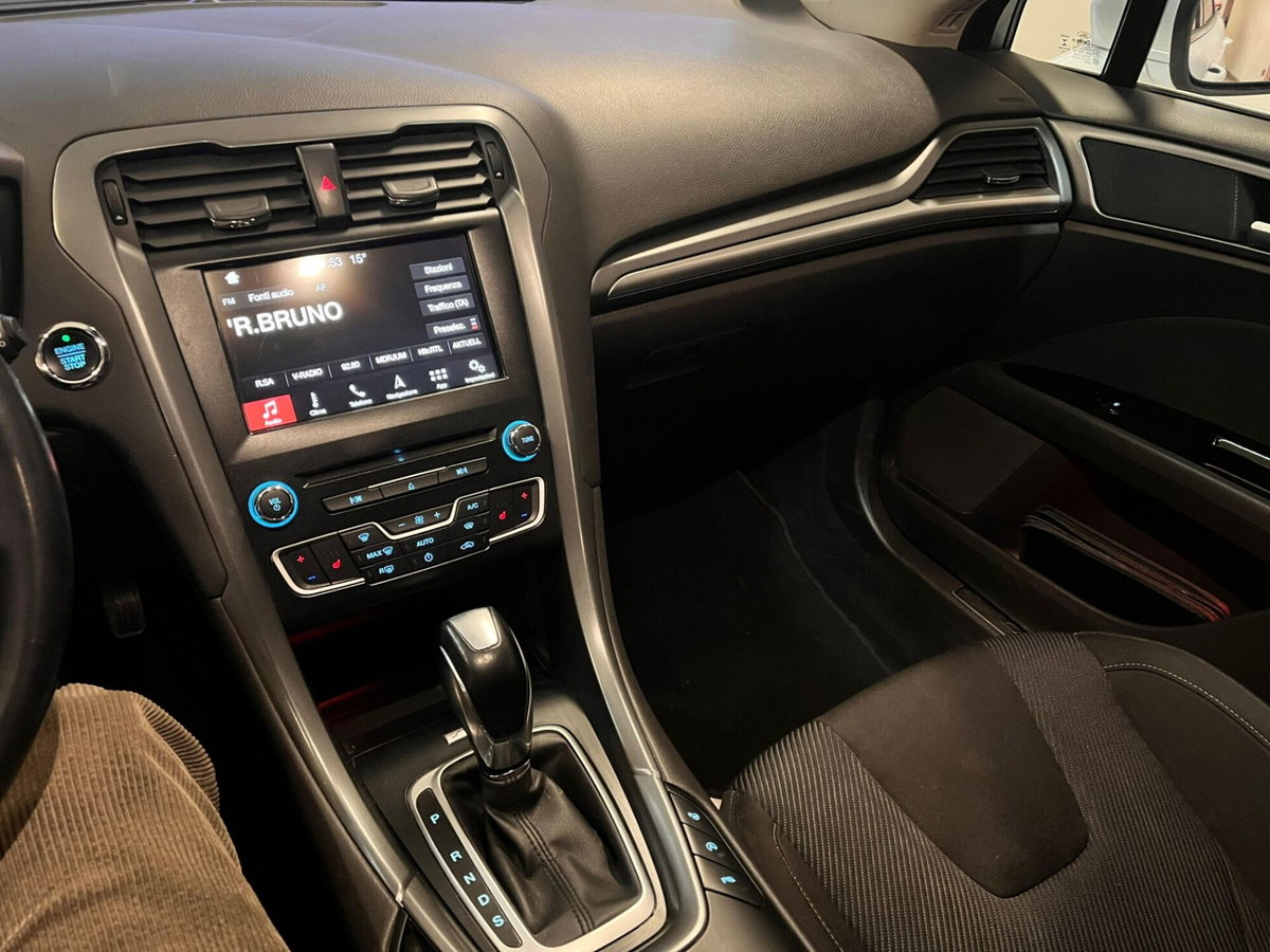 Ford Mondeo Station Wagon 2.0 EcoBlue 150 CV S&S aut. SW Titanium Business (7)