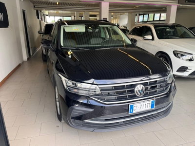 Volkswagen Tiguan 2.0 TDI 150 CV SCR DSG 4MOTION Elegance (3)