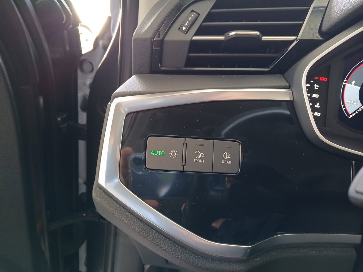 Audi Q3 Sportback 35 TDI quattro S tronic S line edition (18)