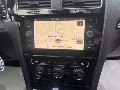 Volkswagen Golf 1.6 TDI 115 CV DSG 5p. Executive BlueMotion Technology (14)