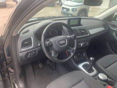 Audi Q3 2.0 TDI 120 CV Sport (7)