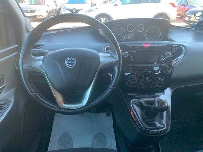 Lancia Ypsilon 1.3 MJT 16V 95 CV 5 porte S&S Gold (7)