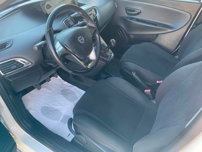 Lancia Ypsilon 1.3 MJT 16V 95 CV 5 porte S&S Gold (8)