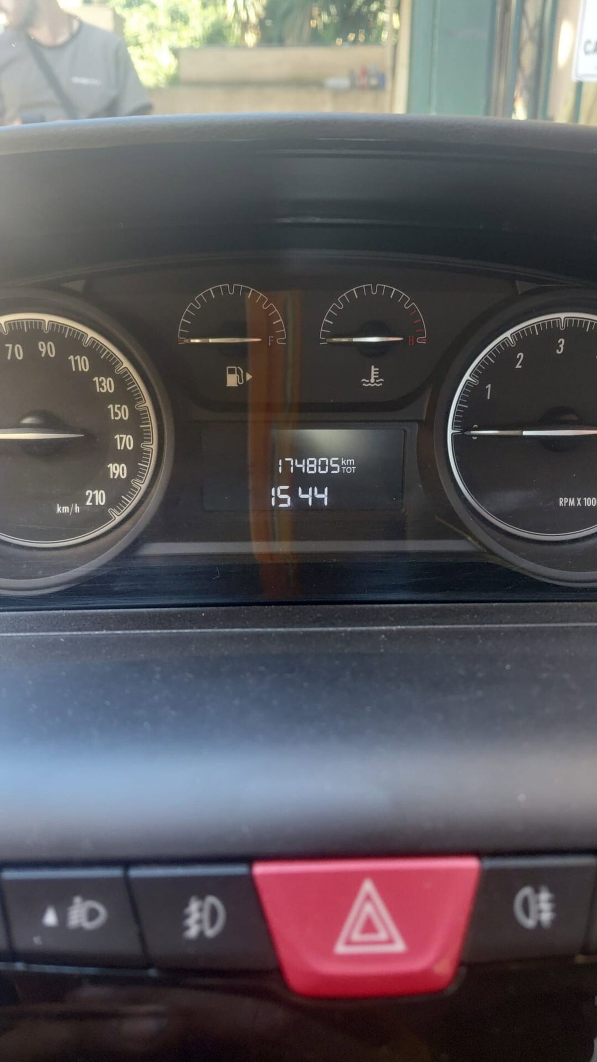 Lancia Ypsilon 0.9 TwinAir 85 CV 5 porte Metano Ecochic Platinum (7)